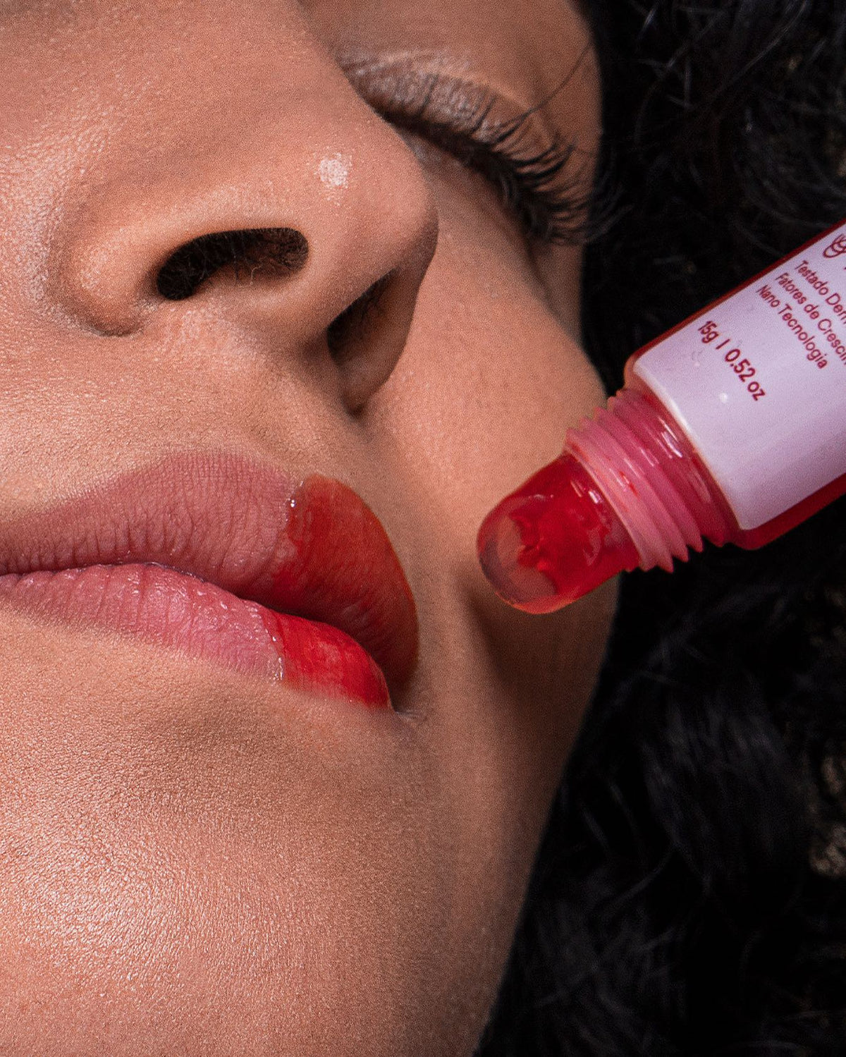 Kit Facial e Labial Tulípia Sabonete Mousse Esfoliante Gloss