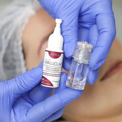 Smart Hyaluclar Micro Fluido Clareador c/ Ácido Hialurônico